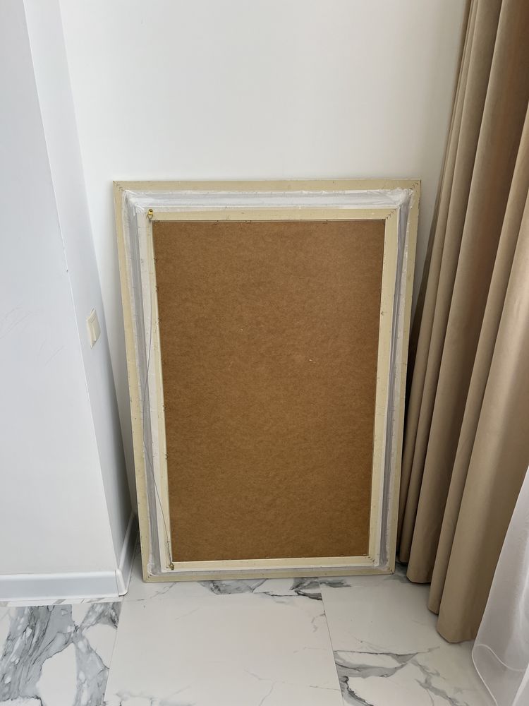 Продам картину в рамке