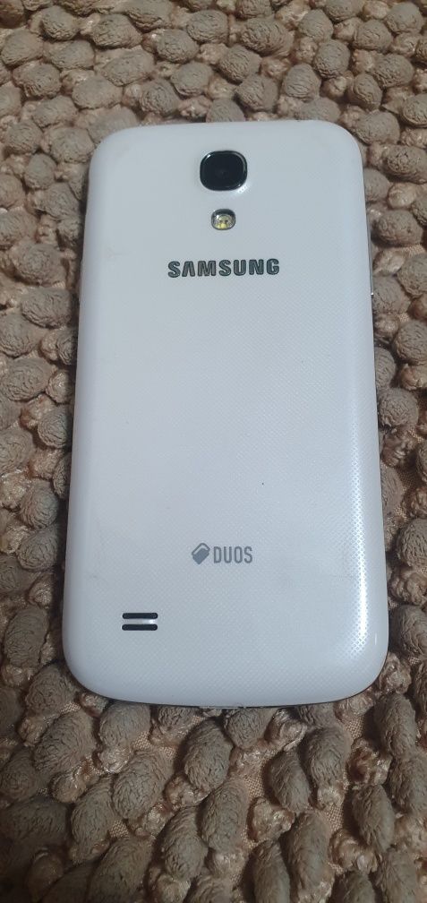 Продам Samsung S4 mini.
