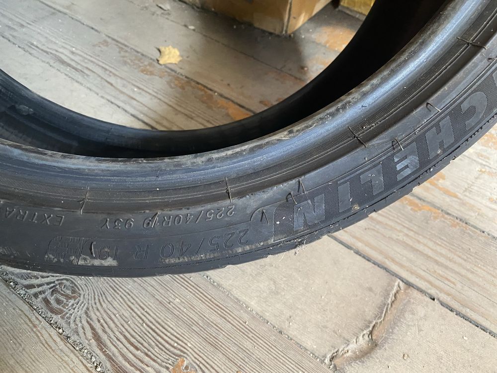 Шины 225/40/19 michelin