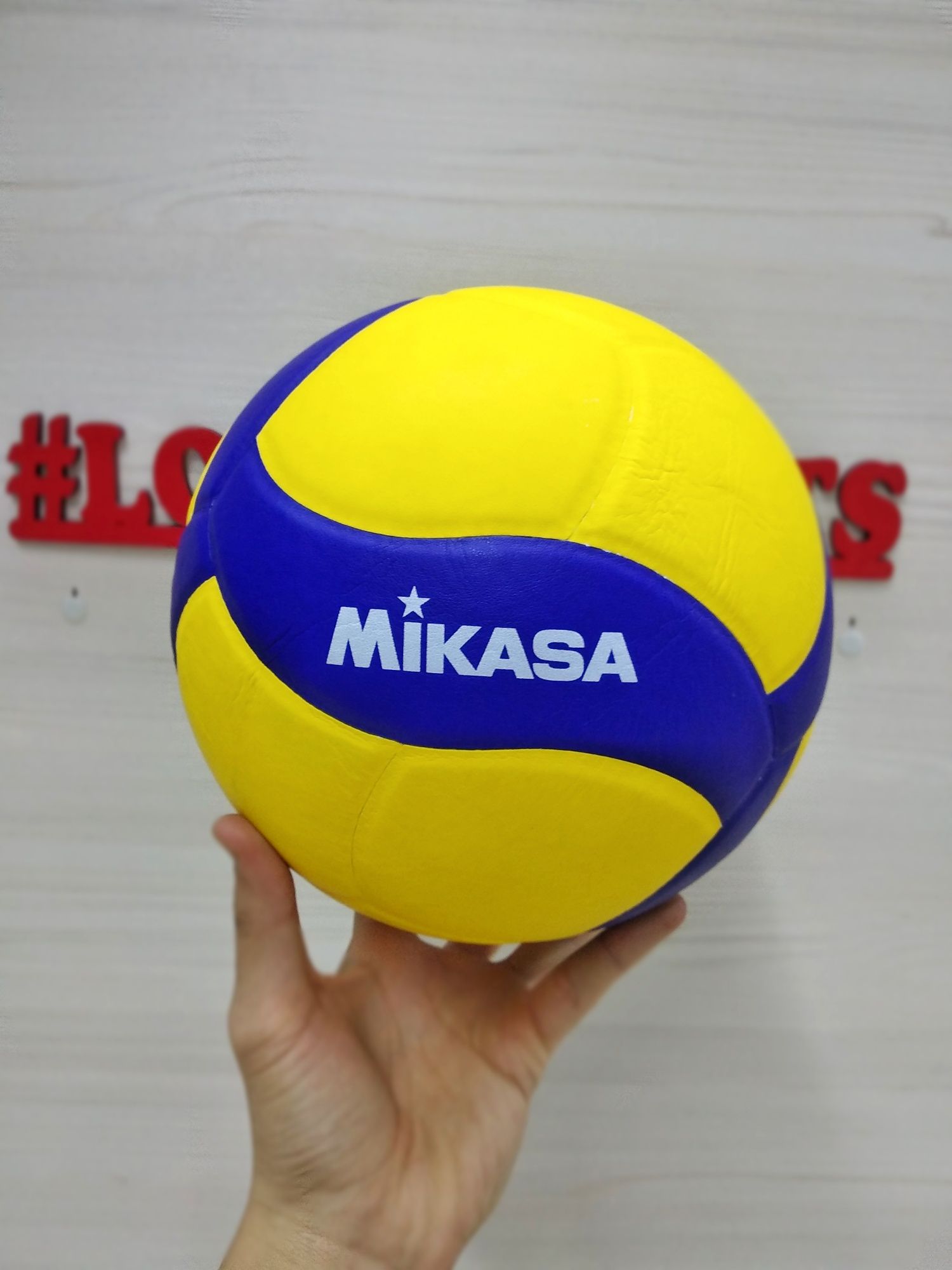 Волейбольный мяч новый оригинал олимпиада 2020 Mikasa V330W