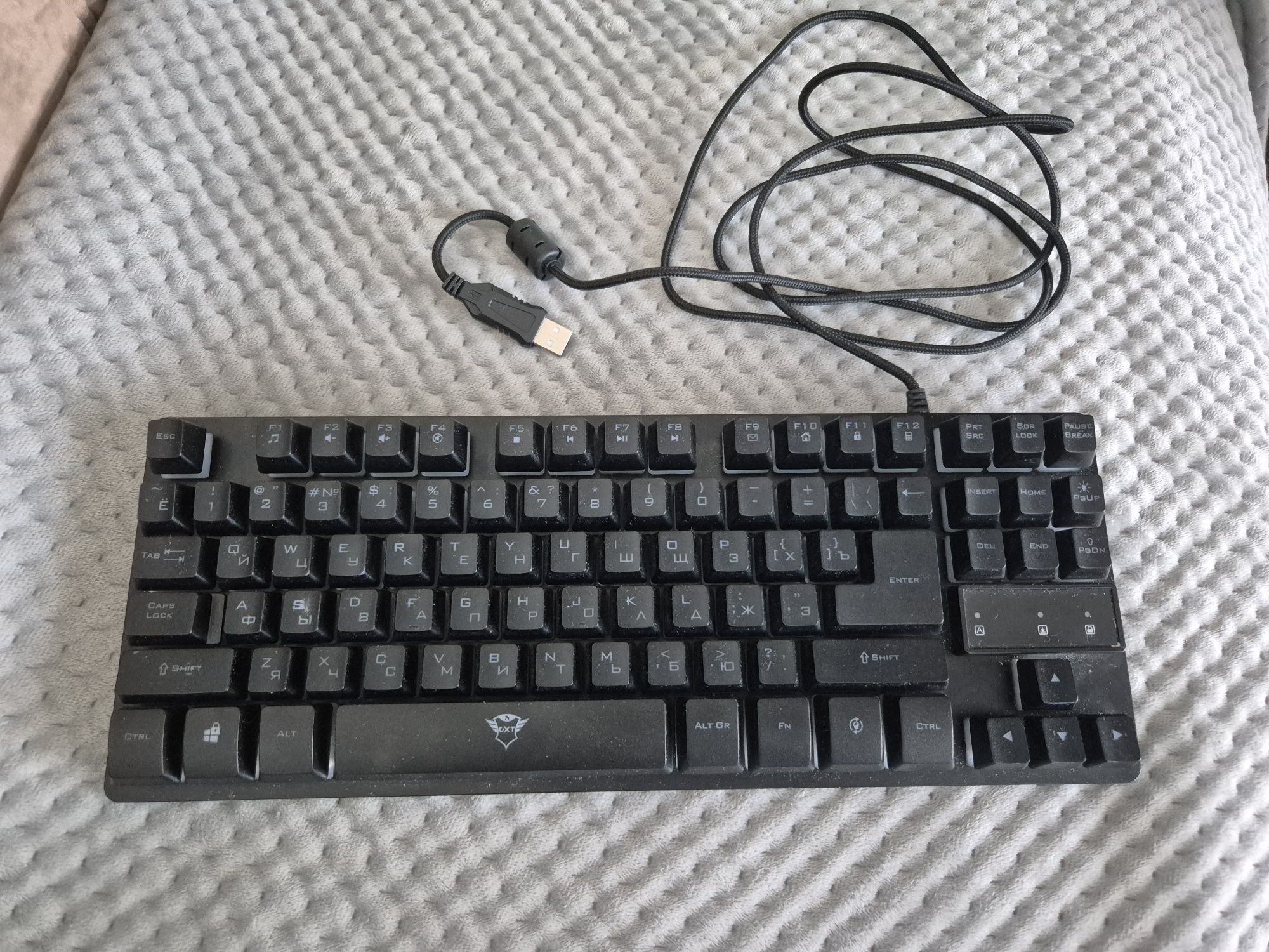 Монитор ViewSonic +клава