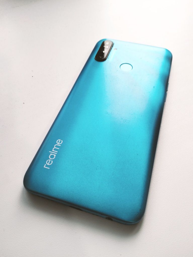 Realme C3 телефон