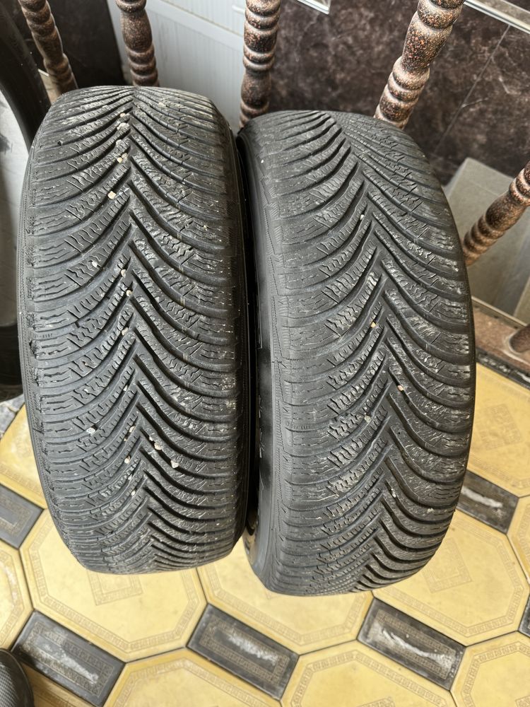Шины 4-штук 205/60/16 Michelin