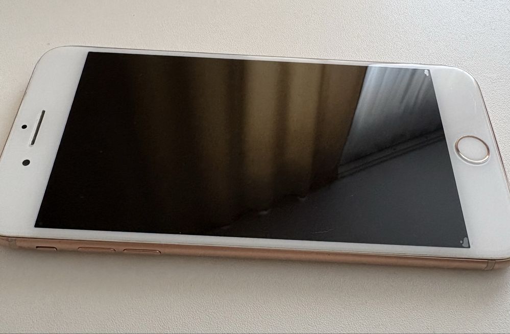 iPhone 8 plus (без торга)