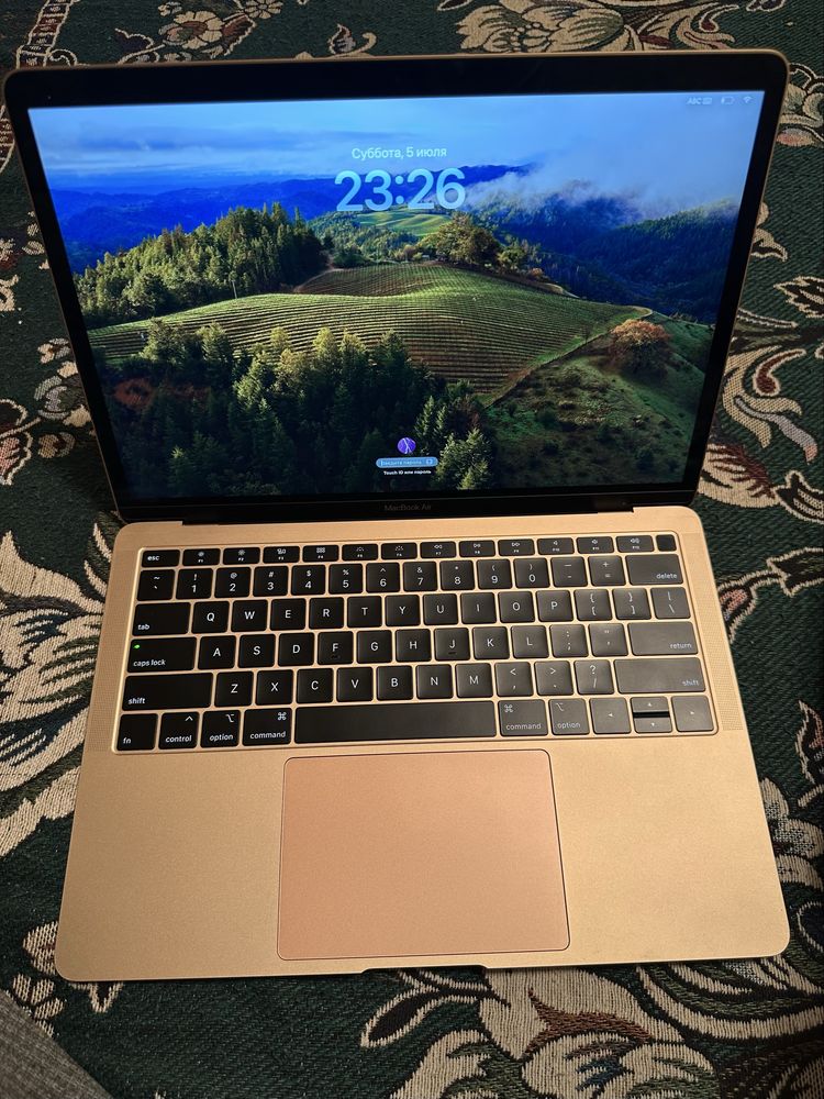 MacBook Air 13 (2018]