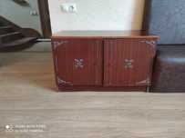 Продам тумбочку под телевизор