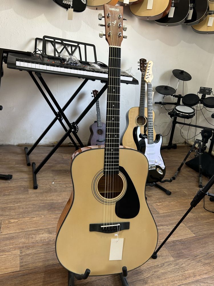 Гитара Yamaha F310