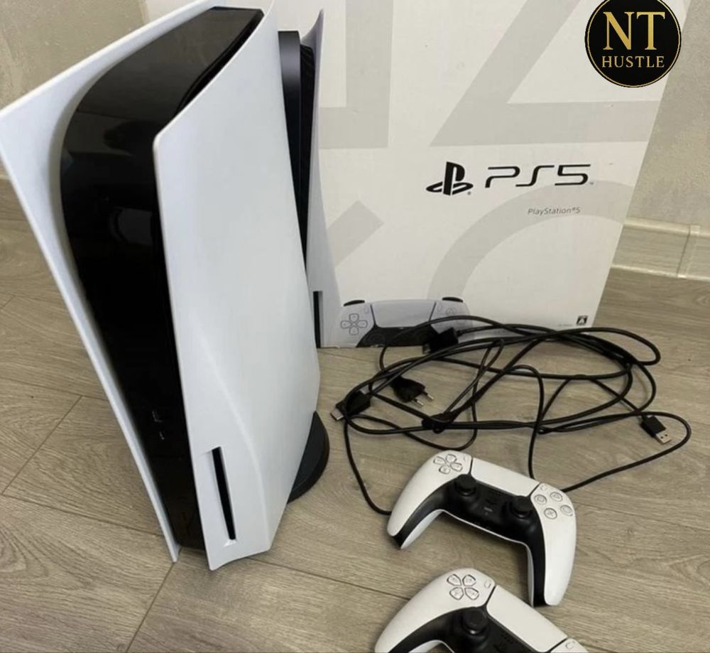 Продам Sony playstation 5  2 джойстика
