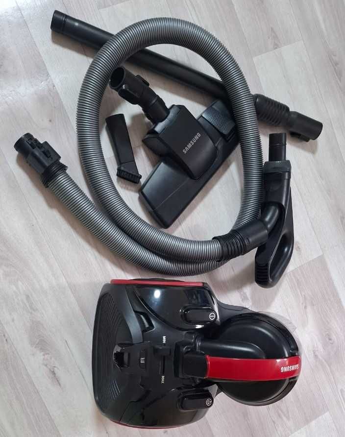 Продам пылесос Samsung VC4100
