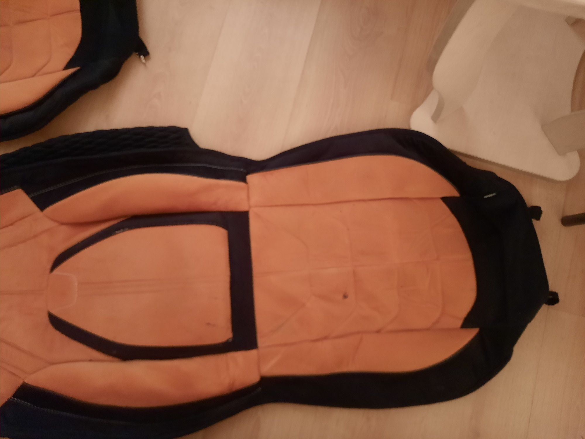 Авто чехол б.у срочно продам