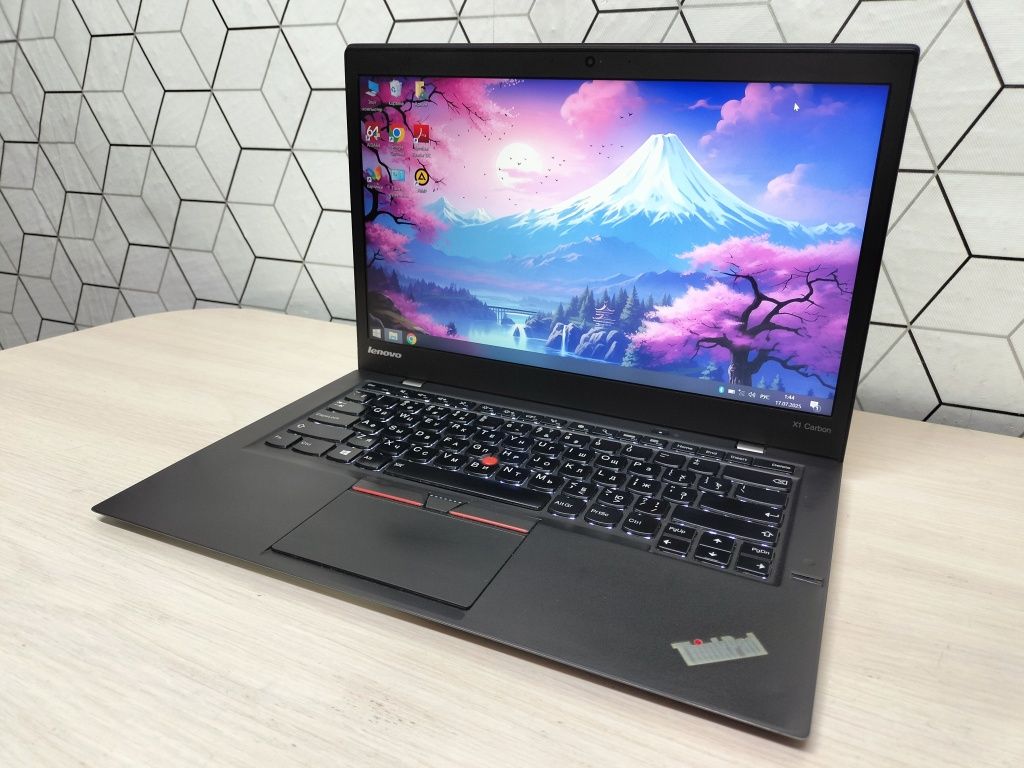 Продаю брендовый ноутбук Lenovo ThinkPad в отличном состоянии
