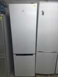 Холодильник INDESIT