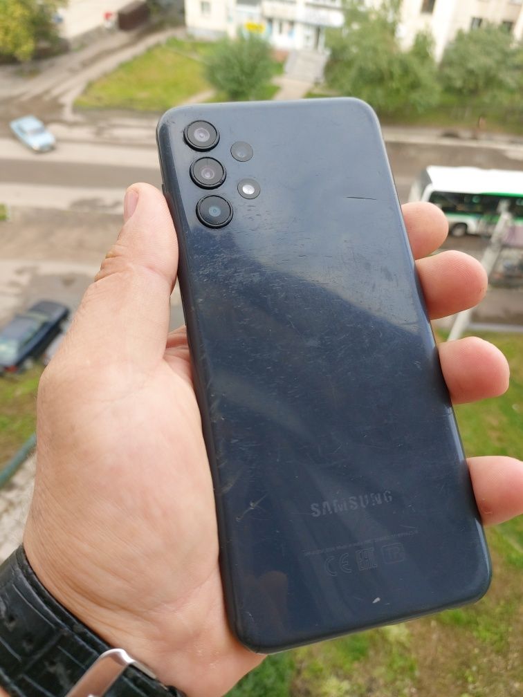 Срочно Samsung a13 64gb