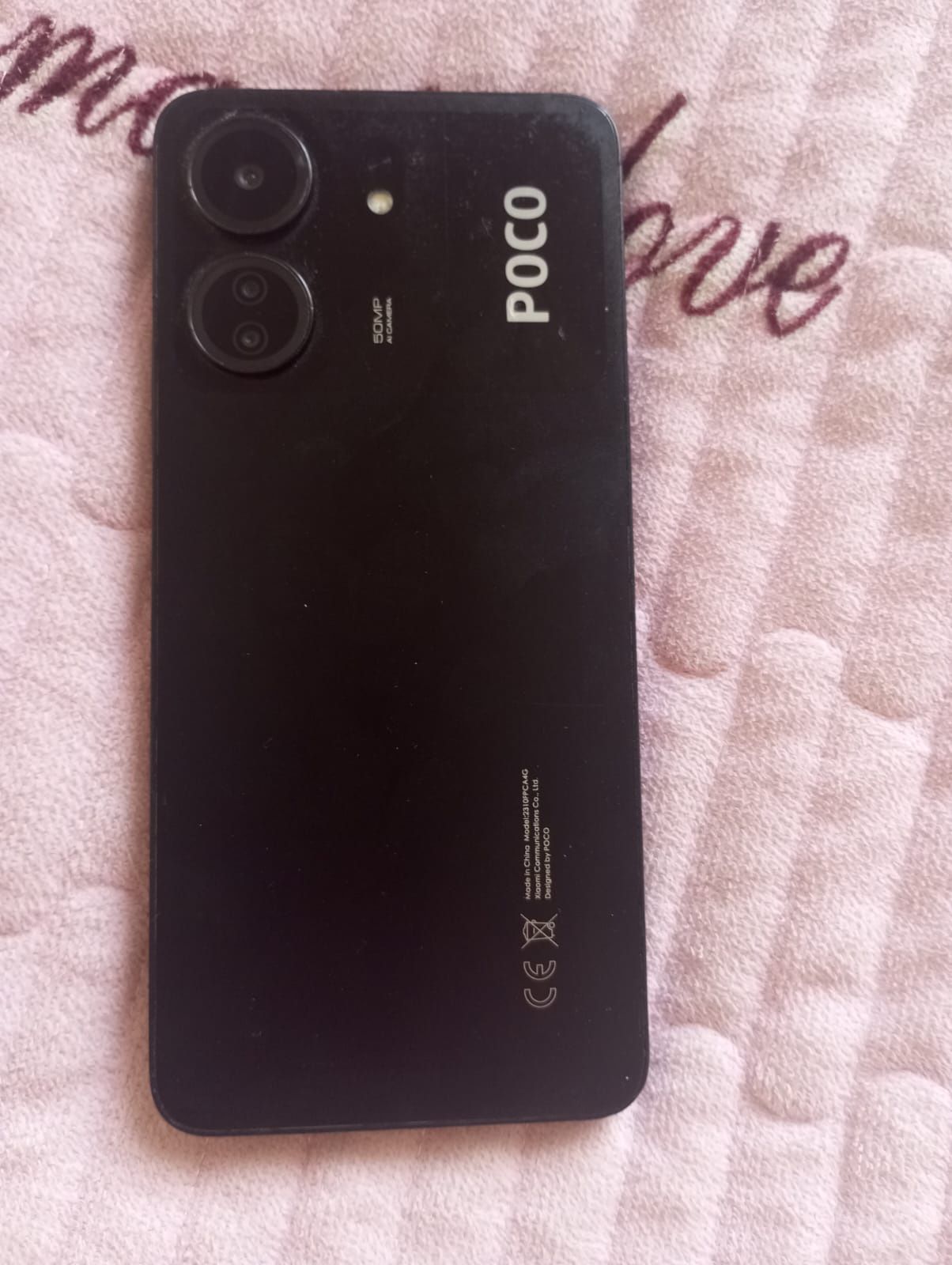 Продоётся телефон на Андроиде Poco c65