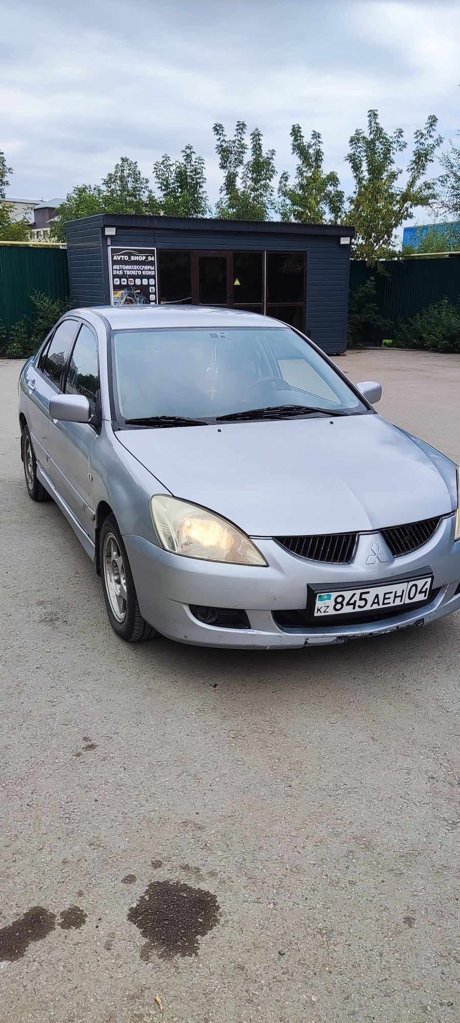 Mitsubishi lancer 9
