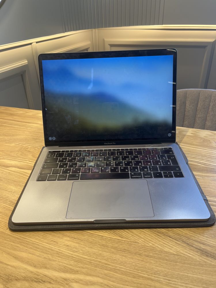 Продам MacBook Pro 13