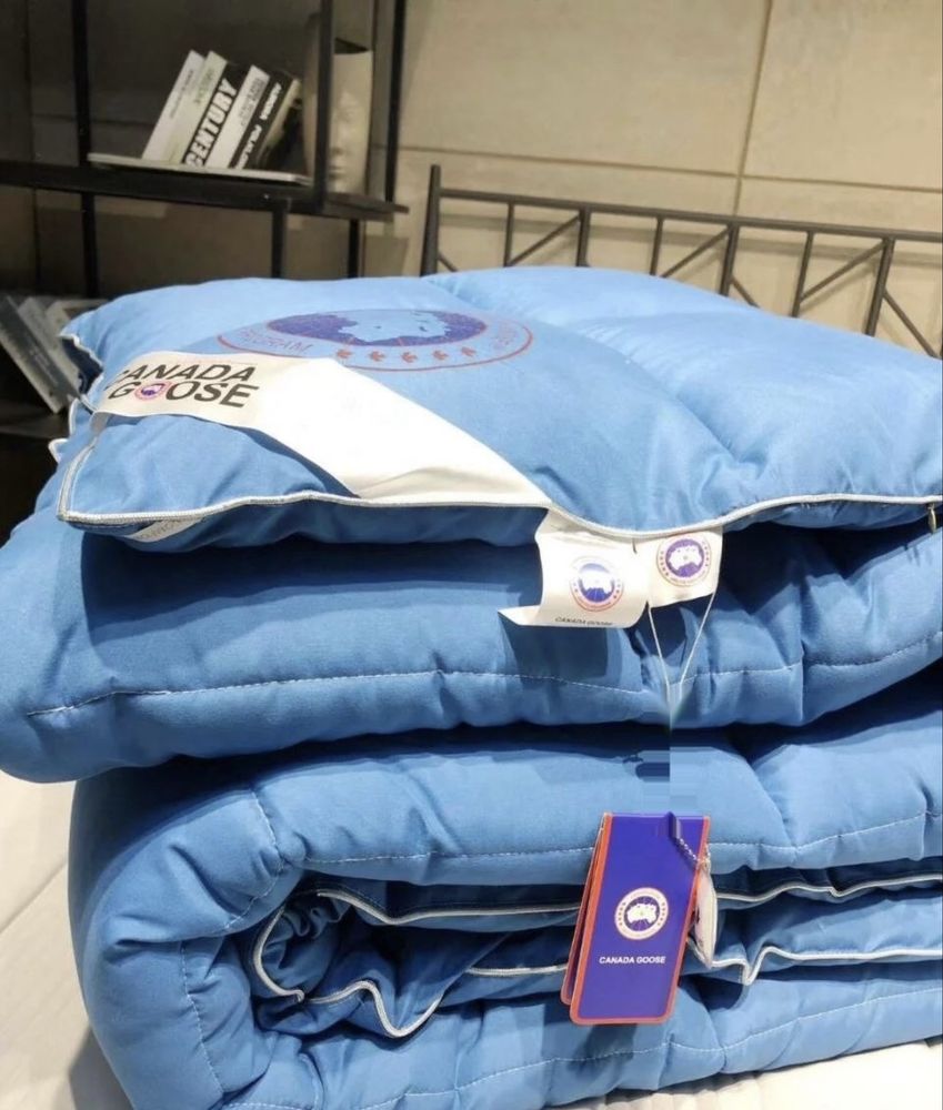Продам одеяло canada goose