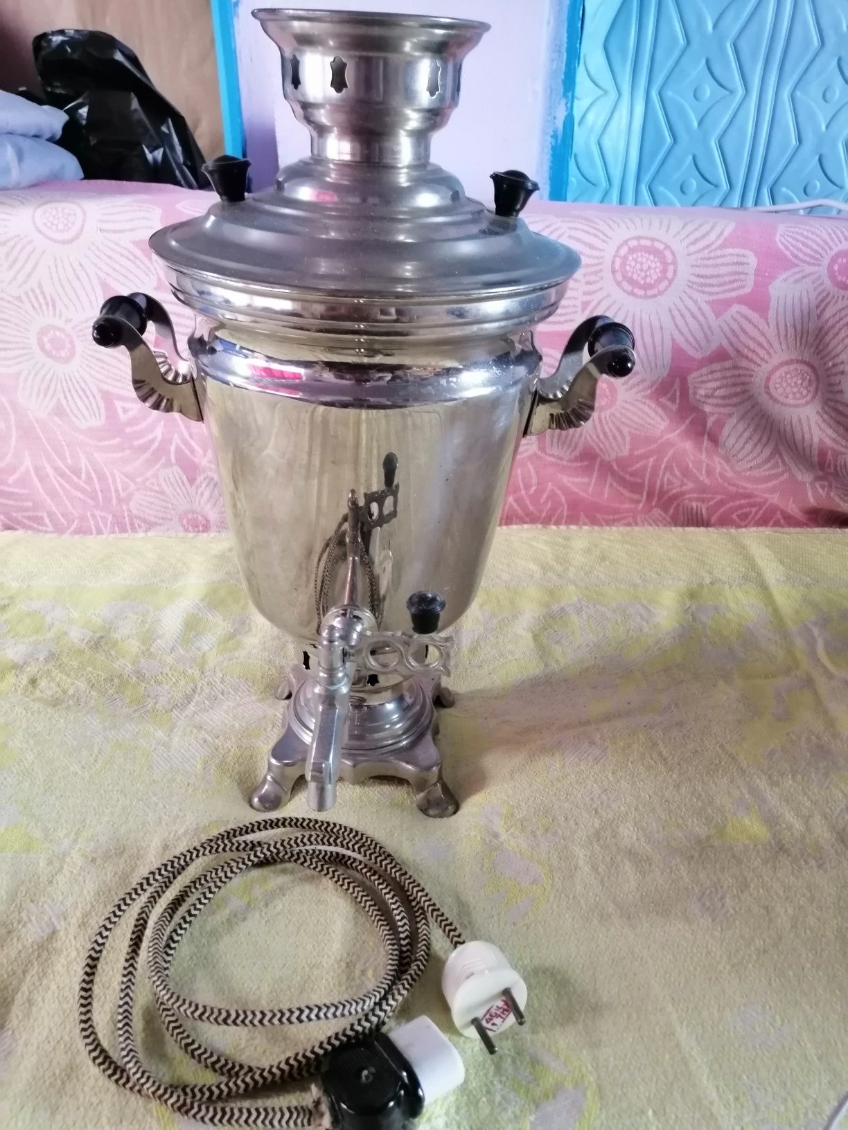 Продам электро самовар