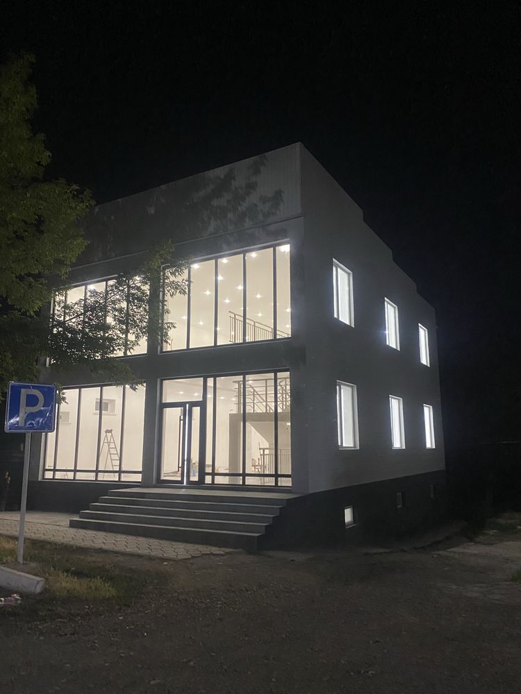 Рысбек батыр 41 Б Здание жалға беріледі. Төр кафесі жанында орналасқан