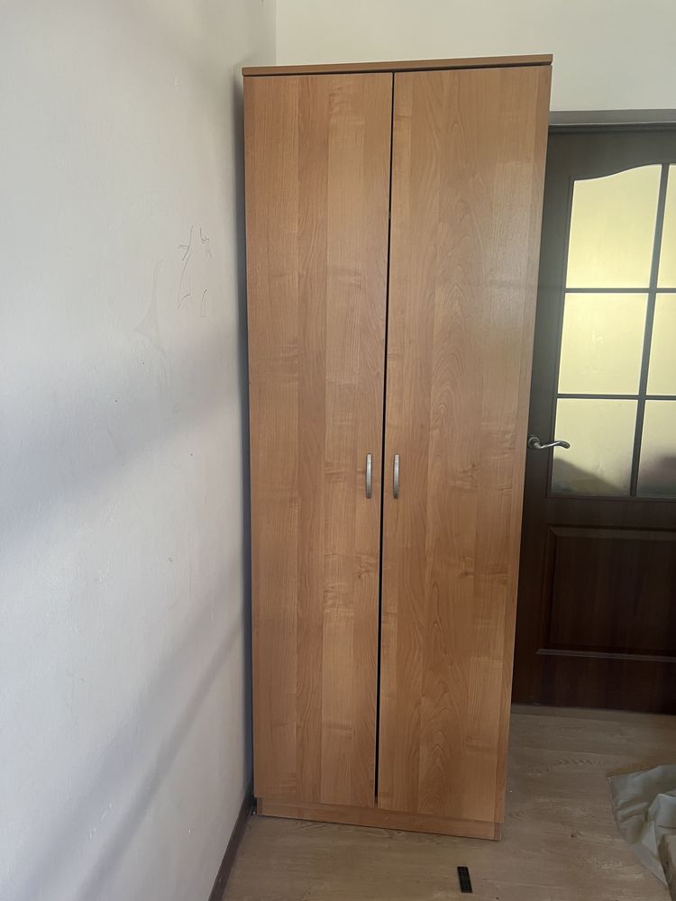 Продам шкаф  для одежды
