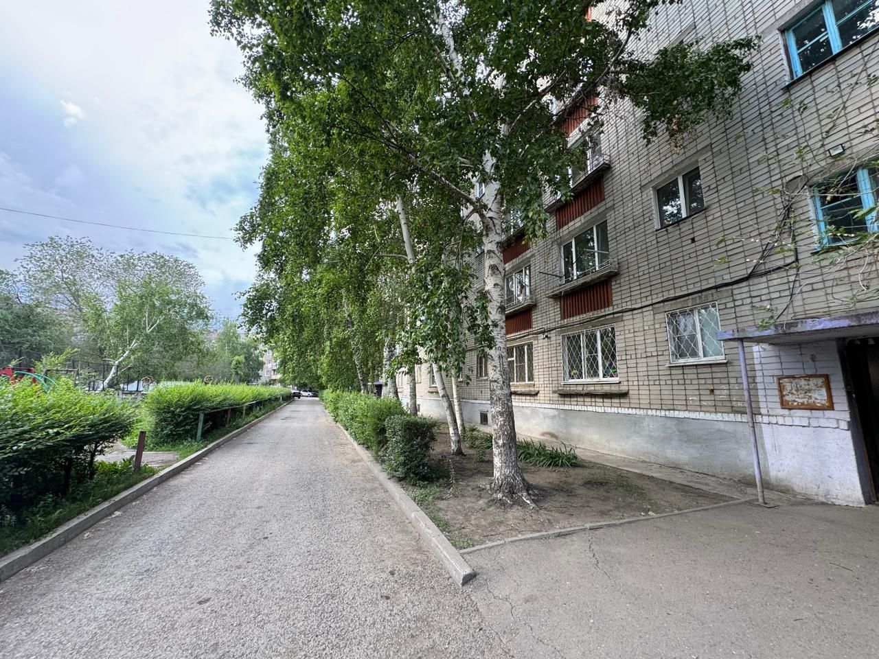 Продаётся 1.5 ком. Квартира ул. Виноградова 12/1