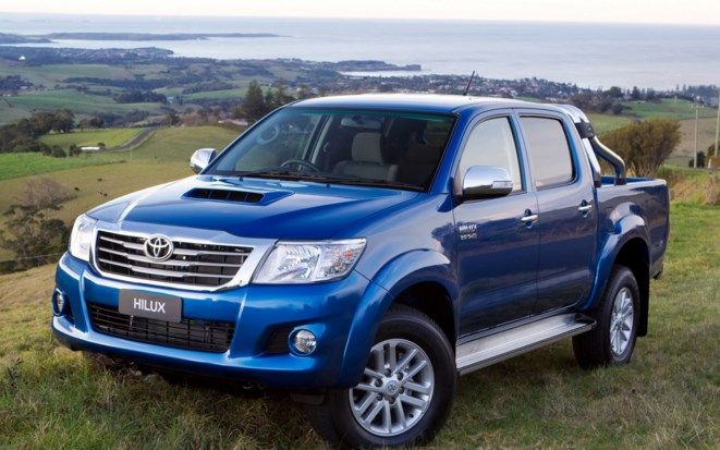 Фара Бампер Капот Крыло Решетка Toyota Hilux 12- Хайлюкс 12-