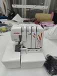 Продам оверлок бытовой janome My Lock 975, новый.