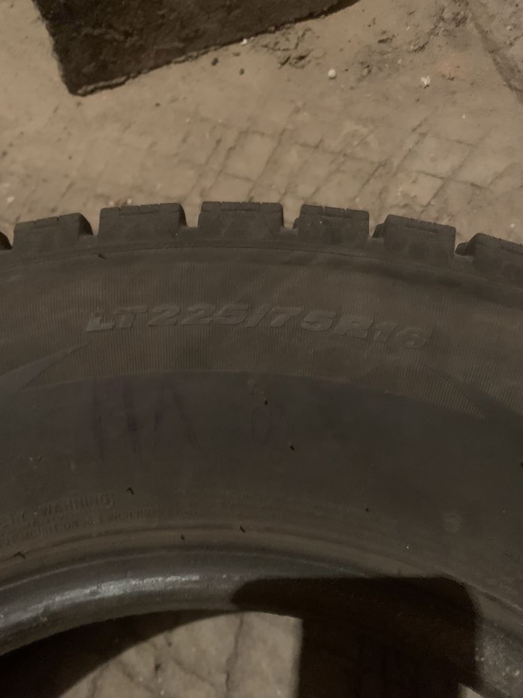 Шины на уазR16/75/225