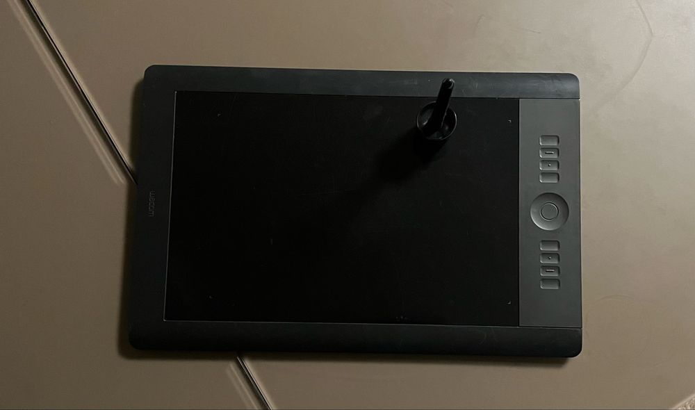 проф графический планшет Wacom Intuos5 Touch Large Pen Tablet (PTH850)
