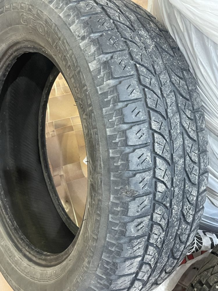Шины б/у летние 225/65 R17 в хорошем состоянии