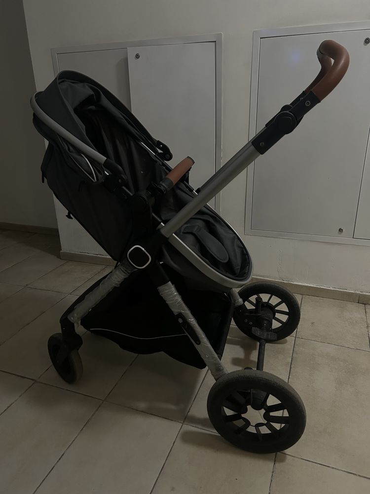 Продам детскую коляску
