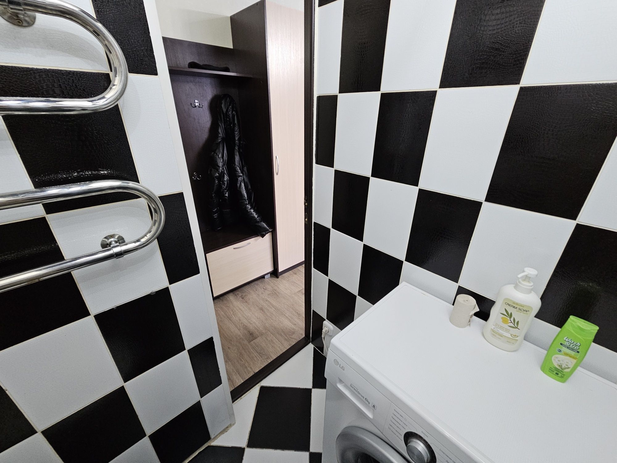 2-комнатная,jacuzzi,TV 165см,королевская кровать