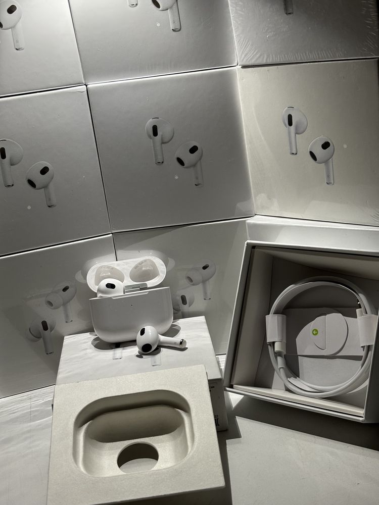 airpods премиум + чехол