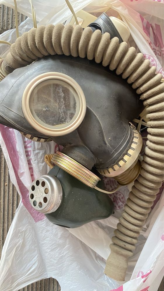 Противогазы