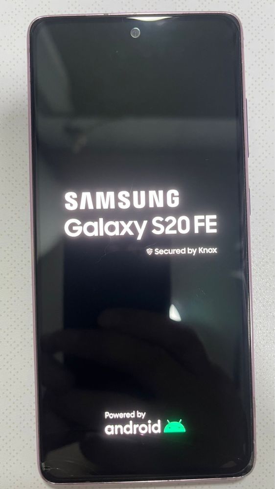 Продам самсунг s20fe срочно