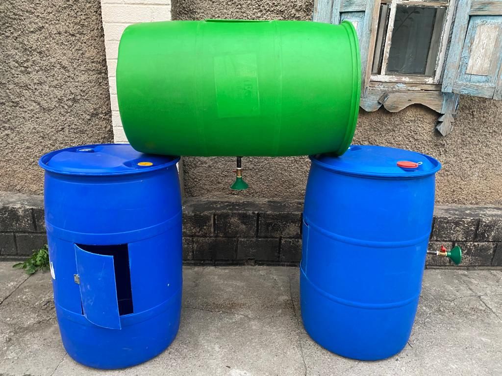 Продам бочки для душа