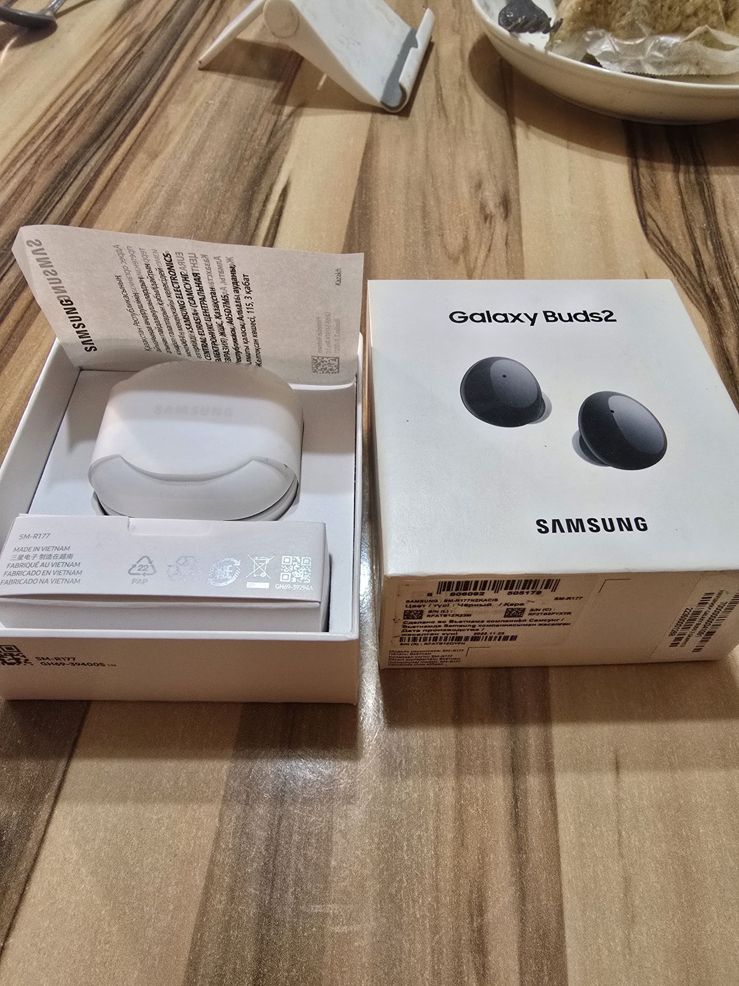 Samsung galaxy buds2