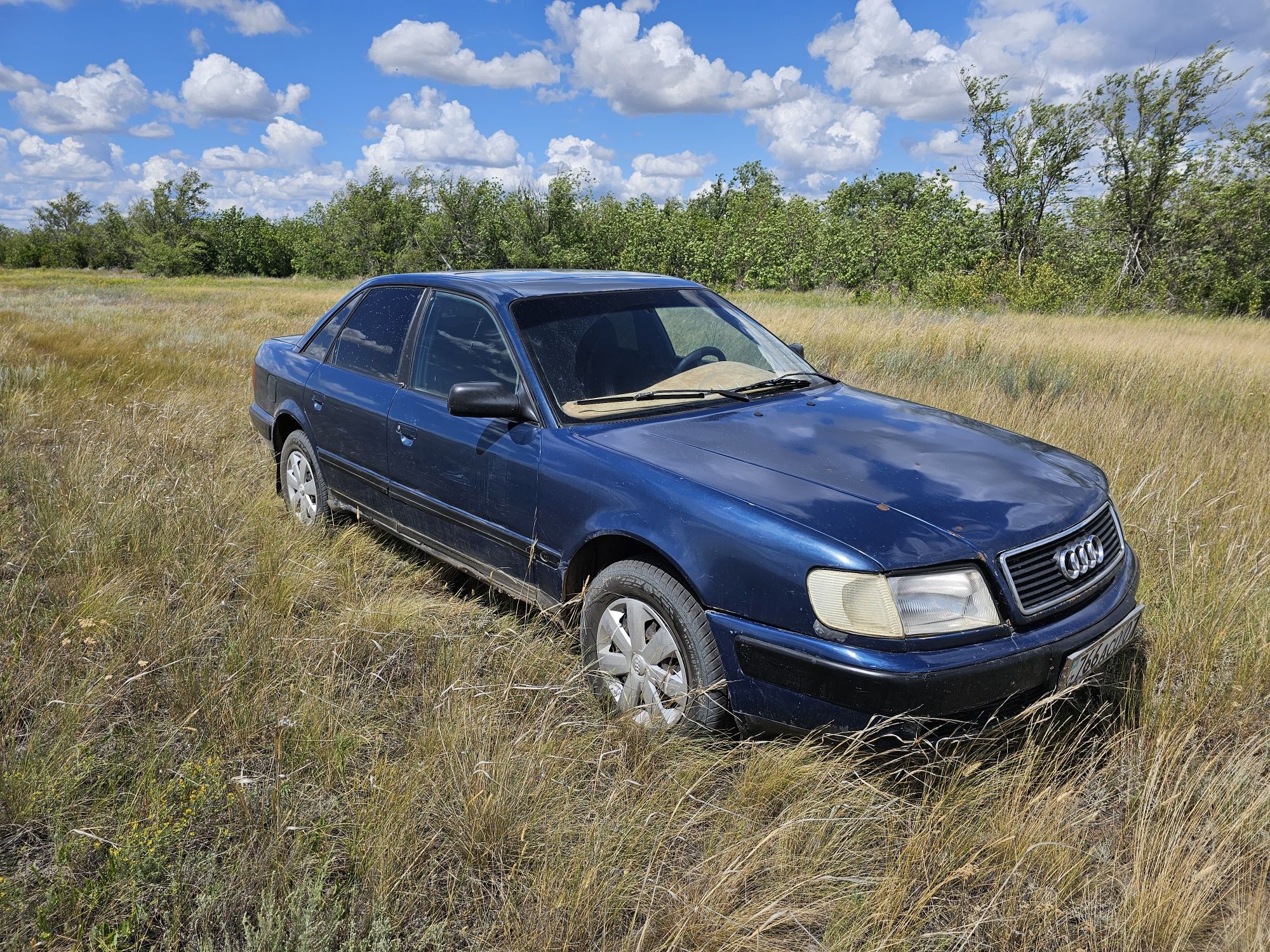 Продам Ауди 100 в хорошем состоянии