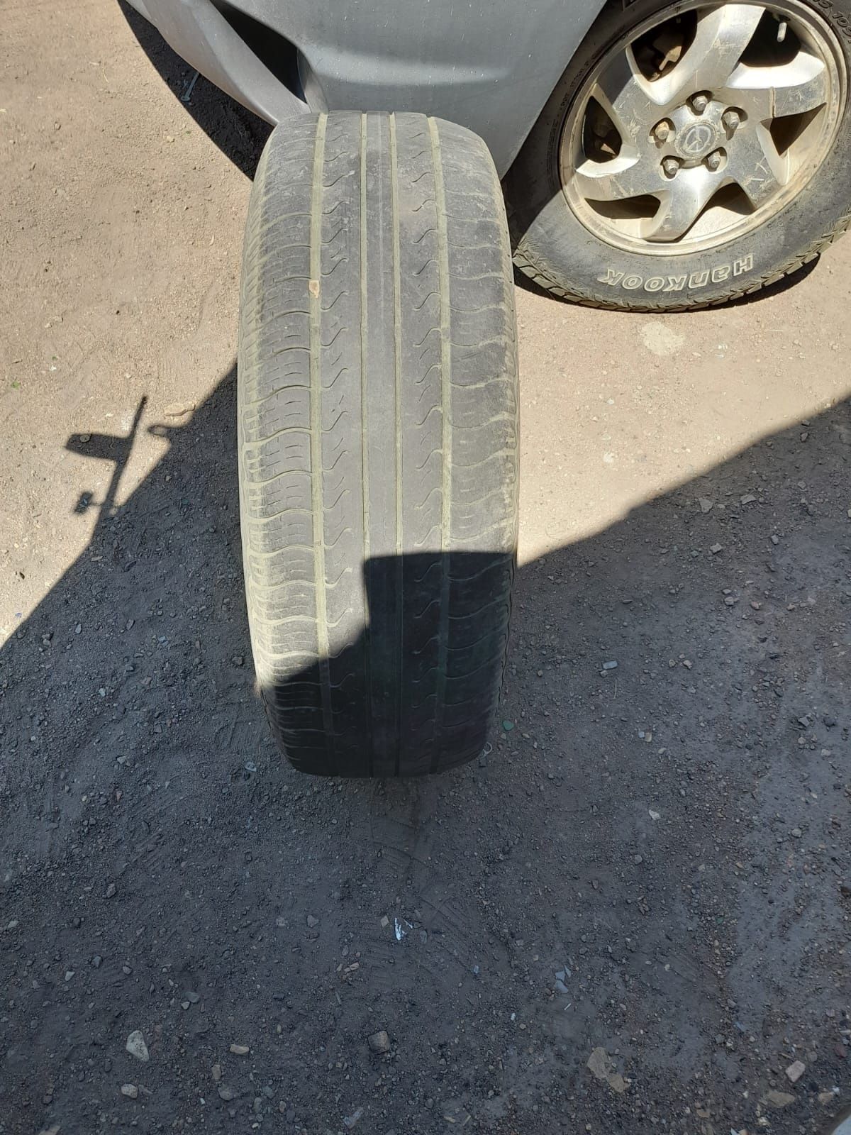 Продаётся резина б/у  235/70 R 16  MATADOR. 50 000 за комплект.