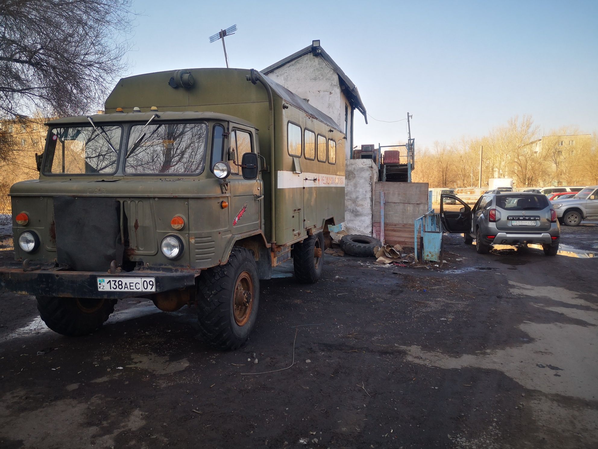 Продаю газ 66 Кунг с кансервации идеальном состояние
