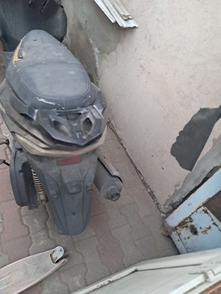 Продам мопед на ходу