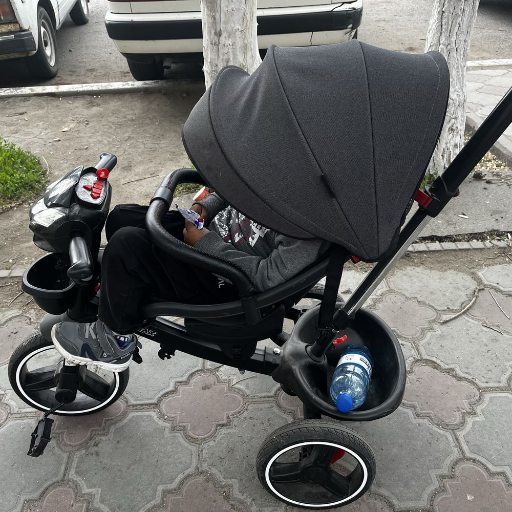Продам детский велосипед- коляска