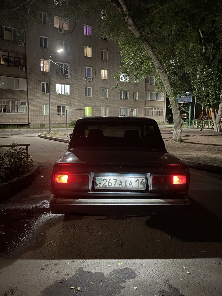 Продам ваз 2107