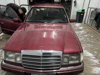 Продам машину мерседес бенз w124