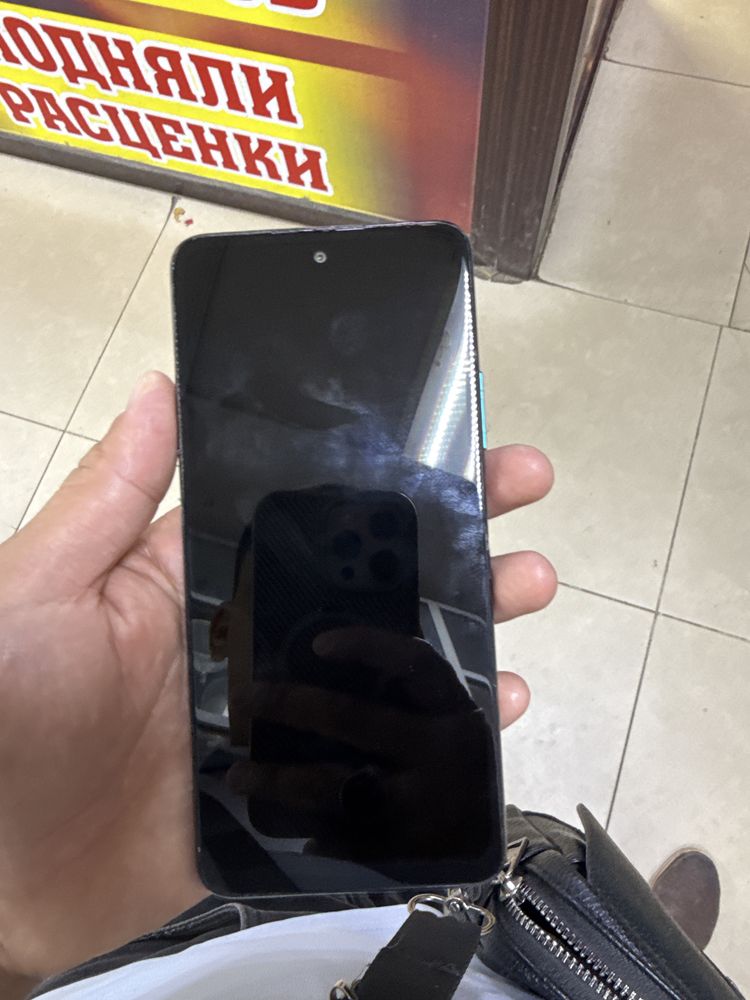Huawei P Smart в отличном состоянии