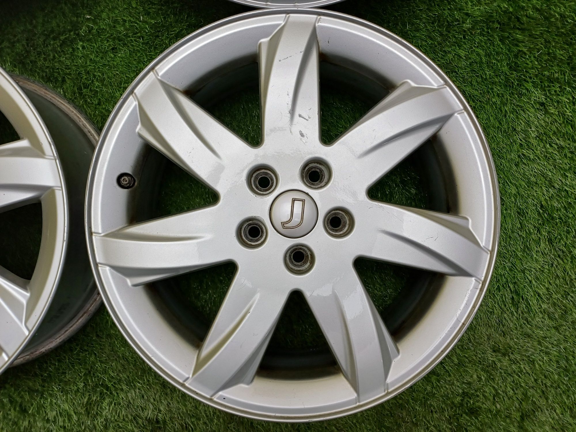 Диски R17 5×108 на Jetour и другие.