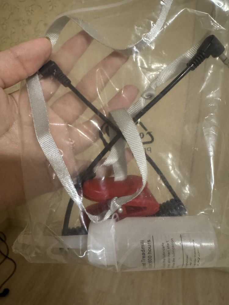 Продаю беговую дорожку Genau Airflex A8 (новая)