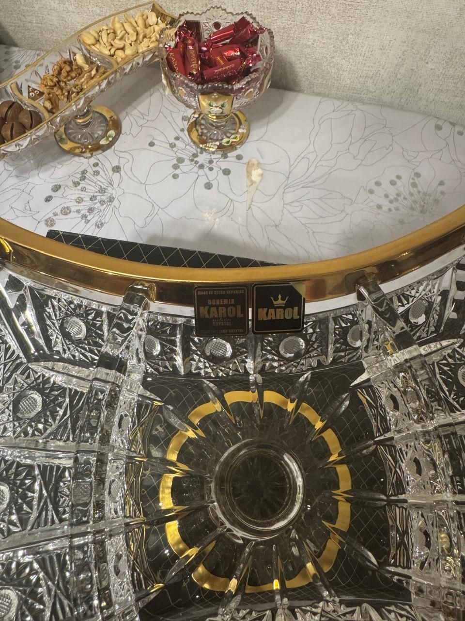 Срочно продам менажница чешский хрусталь