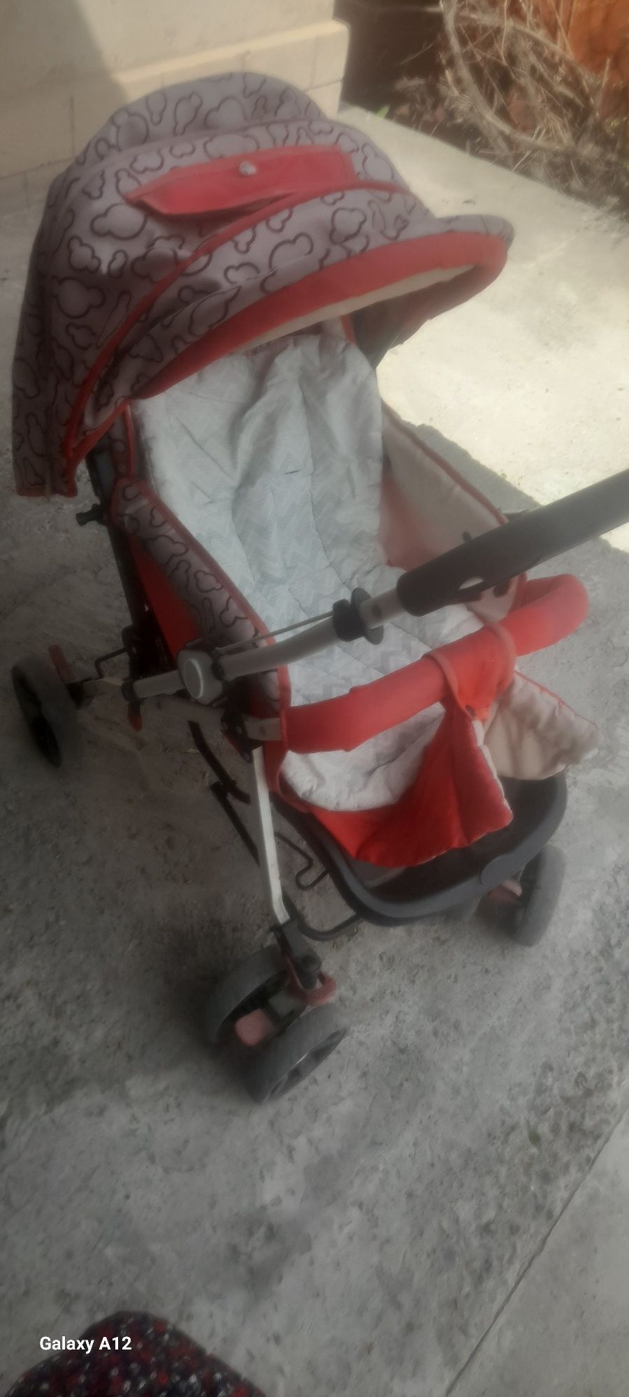 детская коляска фирма Prego