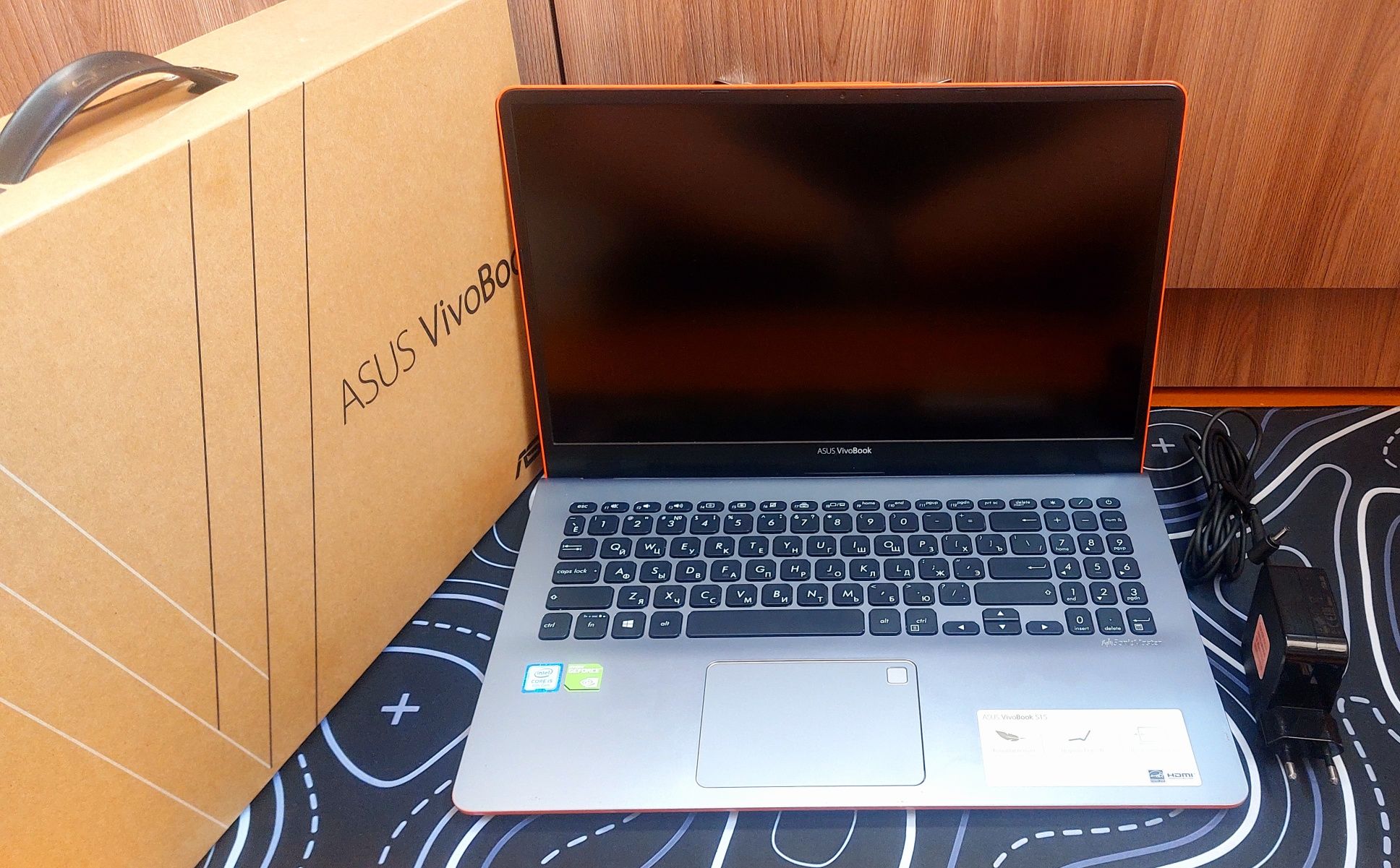 Asus VivoBook s15 core I 5 +mx150!